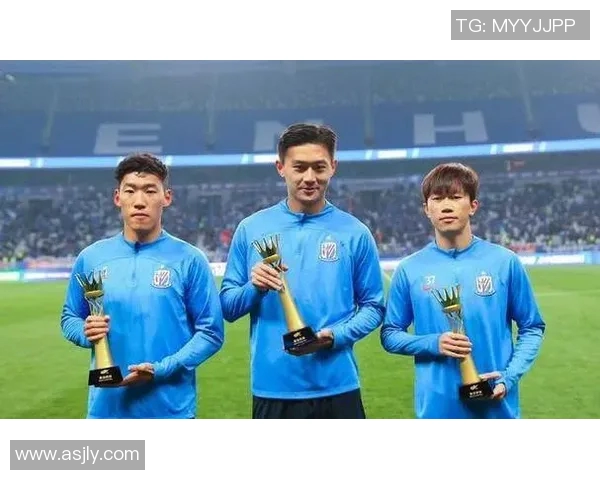 上海排球队以76分稳居联赛积分榜首位展现强劲实力